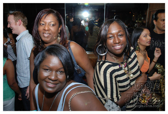 bachanal_mas_bandlaunch_2k9-125