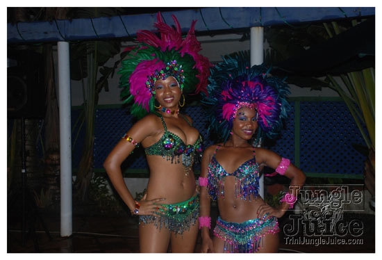 baje_intl_band_launch_jun12_2k9-014