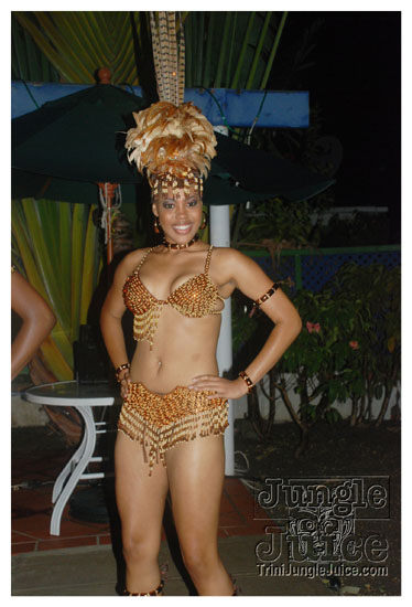 baje_intl_band_launch_jun12_2k9-017