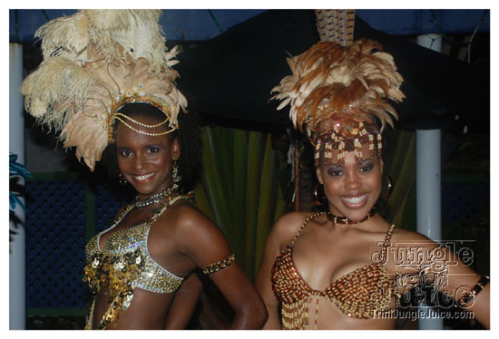 baje_intl_band_launch_jun12_2k9-018