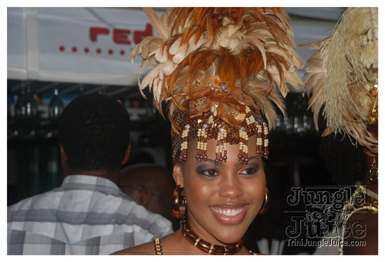 baje_intl_band_launch_jun12_2k9-026