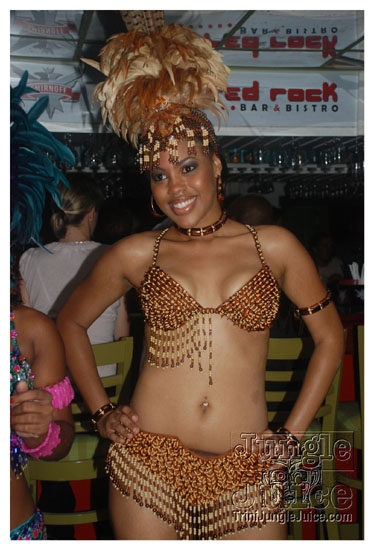 baje_intl_band_launch_jun12_2k9-027