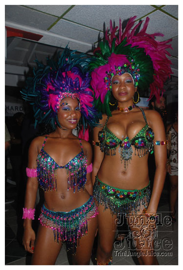 baje_intl_band_launch_jun12_2k9-030