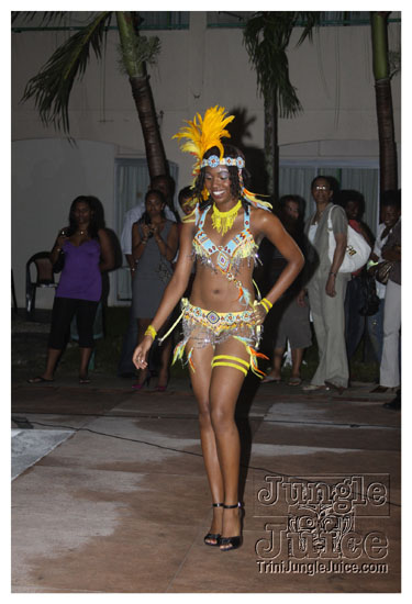 baje_intl_band_launch_jun12_2k9-035