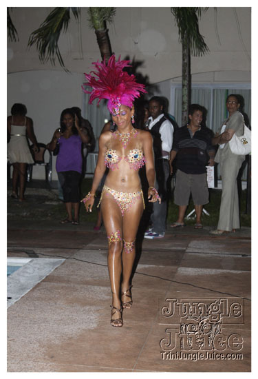 baje_intl_band_launch_jun12_2k9-036