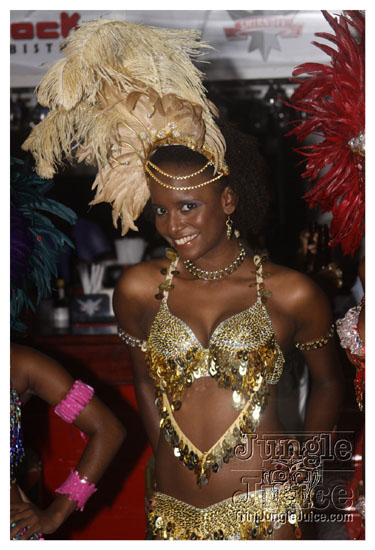 baje_intl_band_launch_jun12_2k9-040