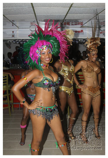 baje_intl_band_launch_jun12_2k9-049