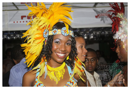 baje_intl_band_launch_jun12_2k9-053