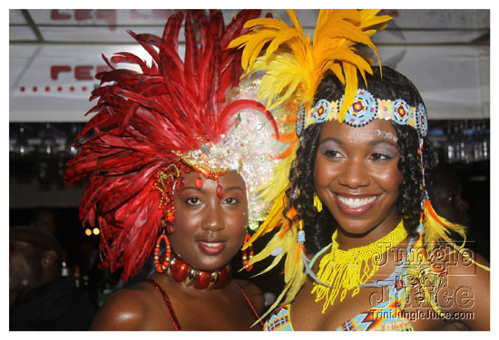 baje_intl_band_launch_jun12_2k9-054