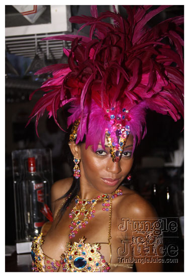 baje_intl_band_launch_jun12_2k9-055