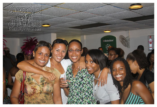 baje_intl_band_launch_jun12_2k9-068