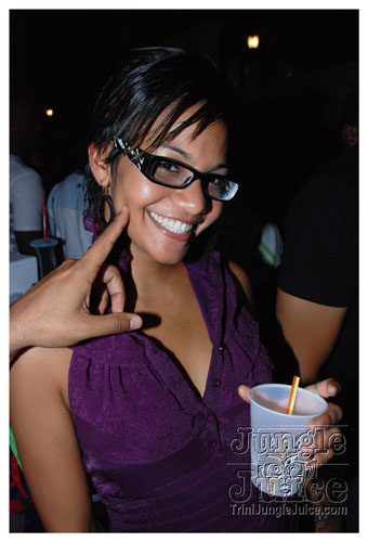 bazodee_friday_2k9-008