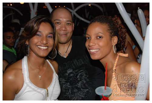 bazodee_friday_2k9-046