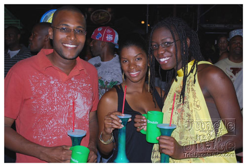 bazodee_friday_2k9-081