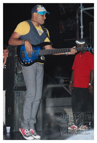 bazodee_friday_2k9-085