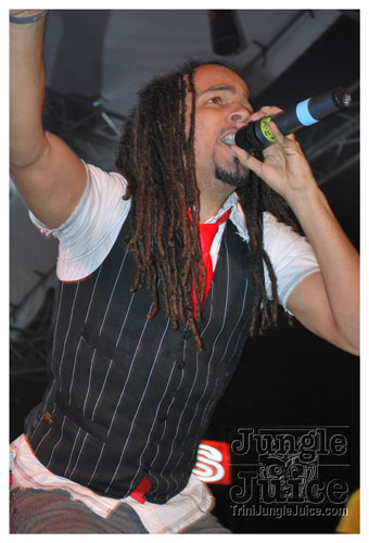 bazodee_friday_2k9-088