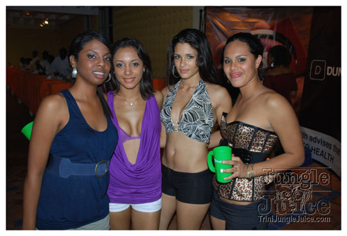 bazodee_friday_2k9-092