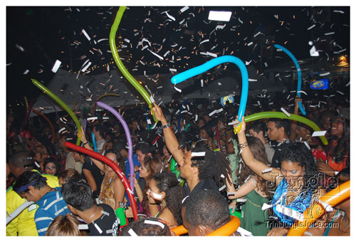 bazodee_friday_2k9-111