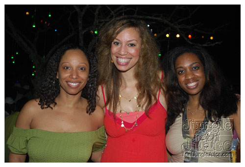 beach_house_carnival_2009-030