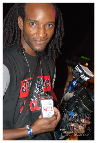 beach_house_carnival_2009-033