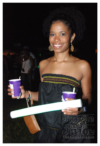 beach_house_carnival_2009-056