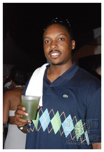 beach_house_carnival_2009-059