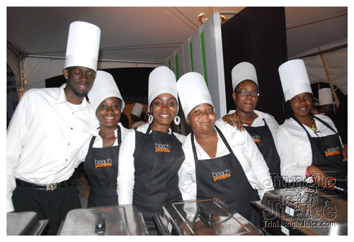 beach_house_carnival_2009-060