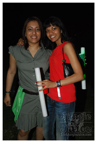 beach_house_carnival_2009-068