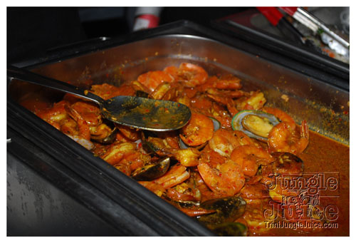 beach_house_carnival_2009-087