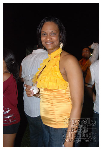 beach_house_carnival_2009-176