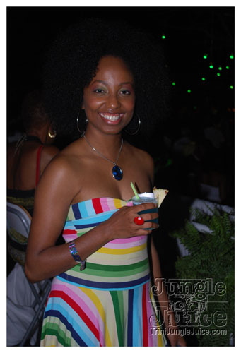 beach_house_carnival_2009-223