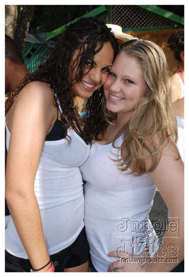 beach_jouvert_apr11-008