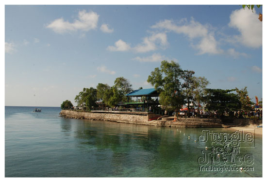 beach_jouvert_apr11-017