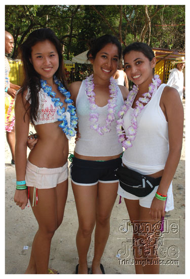 beach_jouvert_apr11-037