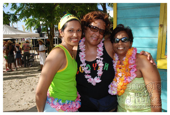 beach_jouvert_apr11-039
