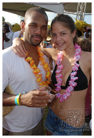 beach_jouvert_apr11-070
