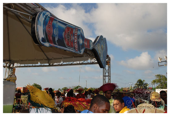 beach_jouvert_apr11-074