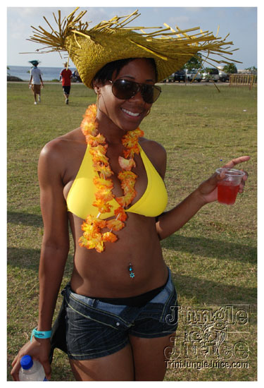 beach_jouvert_apr11-077