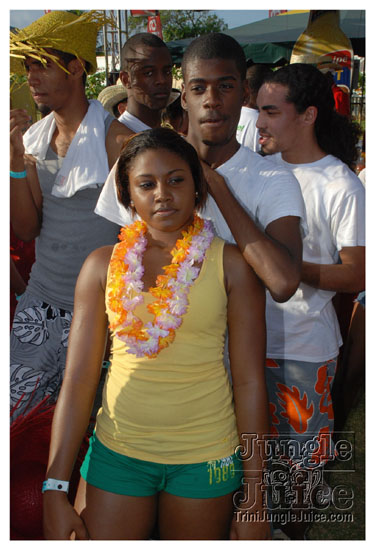 beach_jouvert_apr11-099