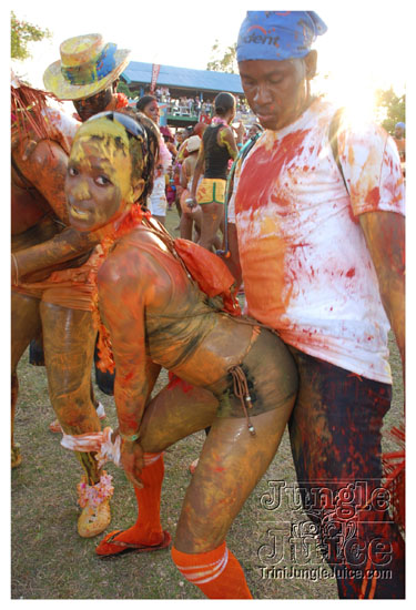 beach_jouvert_apr11-134