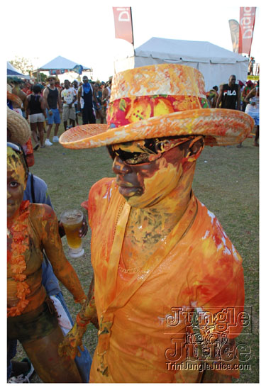 beach_jouvert_apr11-138