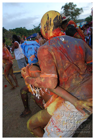 beach_jouvert_apr11-159