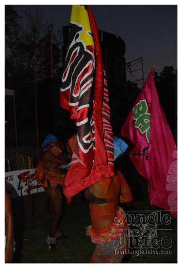 beach_jouvert_apr11-176