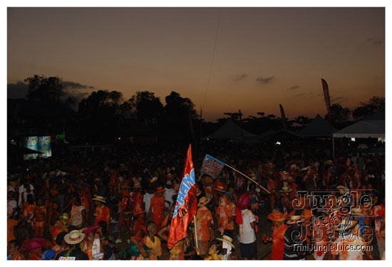 beach_jouvert_apr11-181