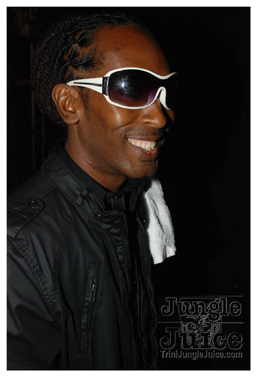 beach_jouvert_apr11-184