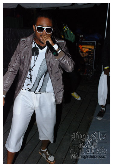 beach_jouvert_apr11-203