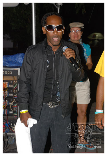 beach_jouvert_apr11-204