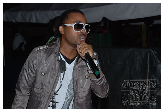 beach_jouvert_apr11-207