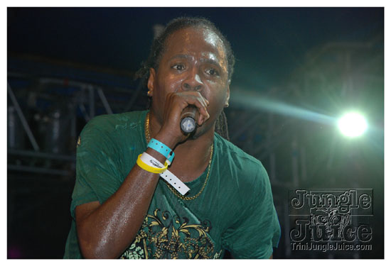 beach_jouvert_apr11-268