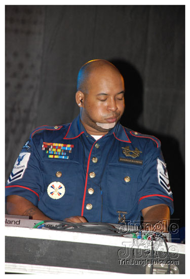 beach_jouvert_apr11-273